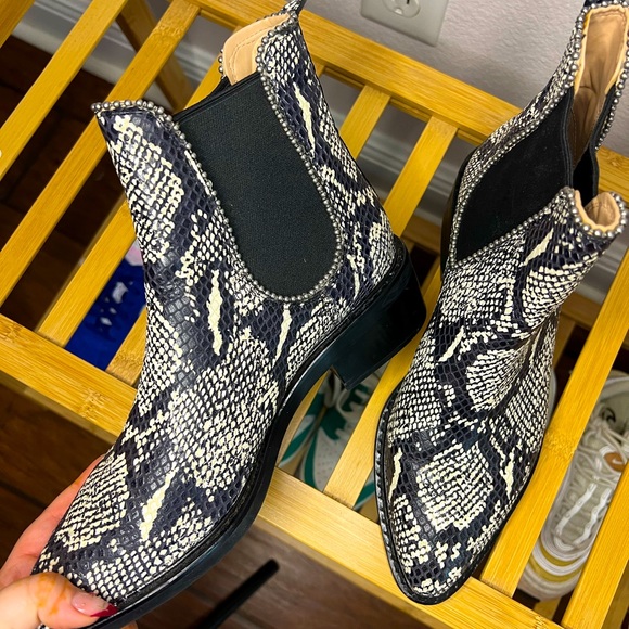 COACH black and white snake skin ankle bootie - Picture 1 of 3